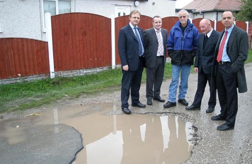 Call for support for Kinmel Bay unadopted roads 