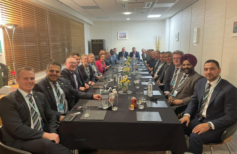 MS welcomes visitors from Royal College of Defence Studies to the Senedd