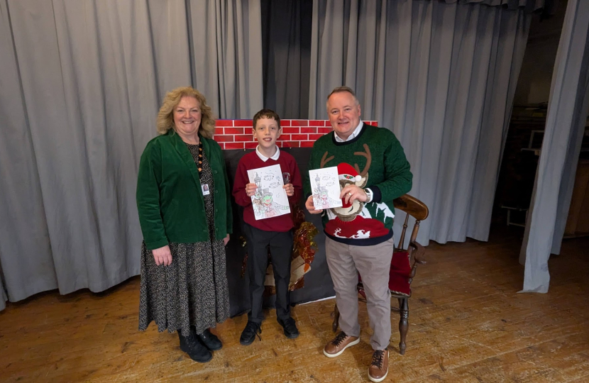 Ysgol Betws yn Rhos pupil crowned winner of Christmas card competition