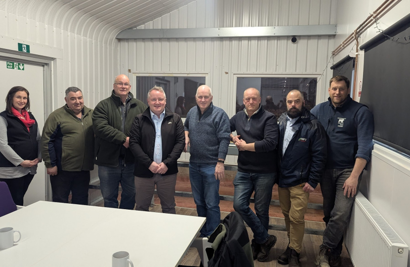 Welsh Conservative Leader meets with NFU Cymru Clwyd members