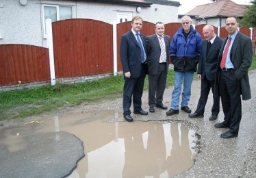 Call for support for Kinmel Bay unadopted roads 